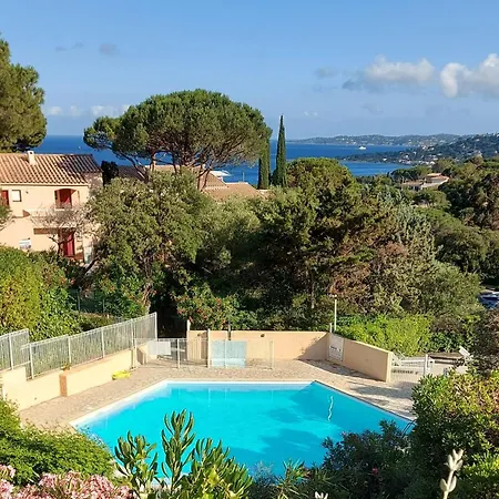 Vue Exceptionnelle Sur La Baie De Saint-Tropez شقة *